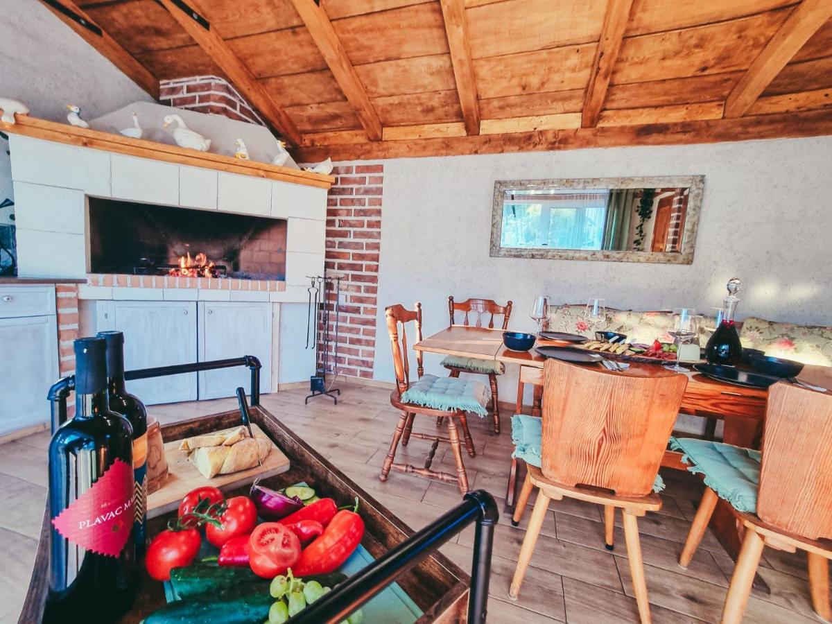 Villa Green Spirit Polaca Bagian luar foto