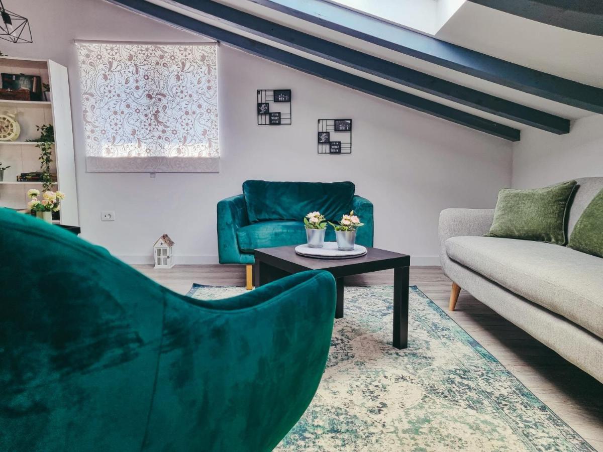 Villa Green Spirit Polaca Bagian luar foto