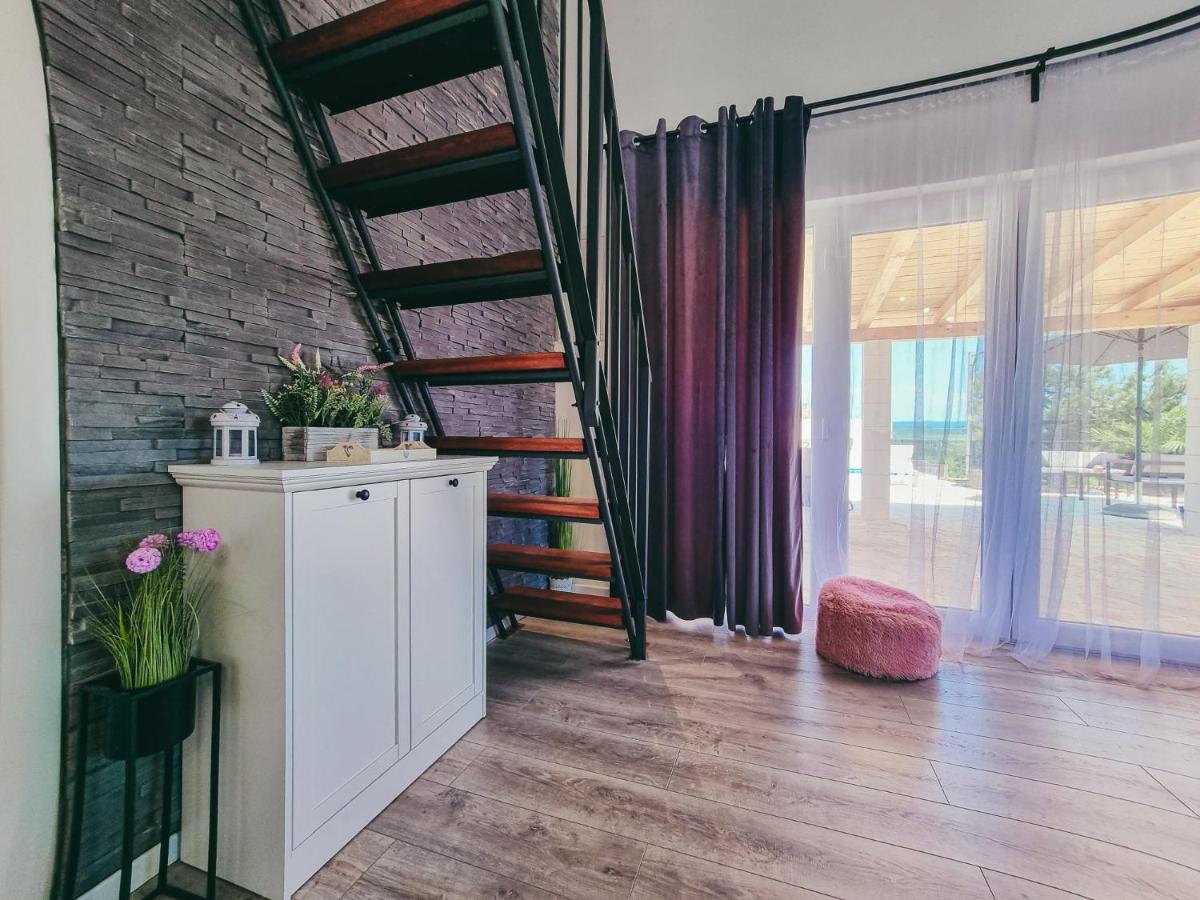 Villa Green Spirit Polaca Bagian luar foto