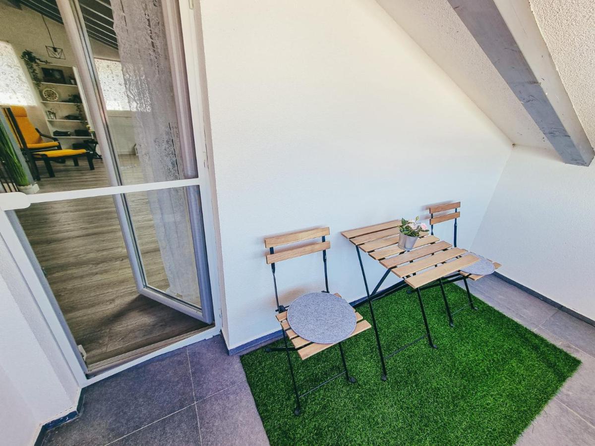 Villa Green Spirit Polaca Bagian luar foto