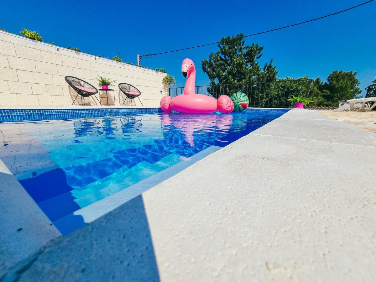 Villa Green Spirit Polaca Bagian luar foto